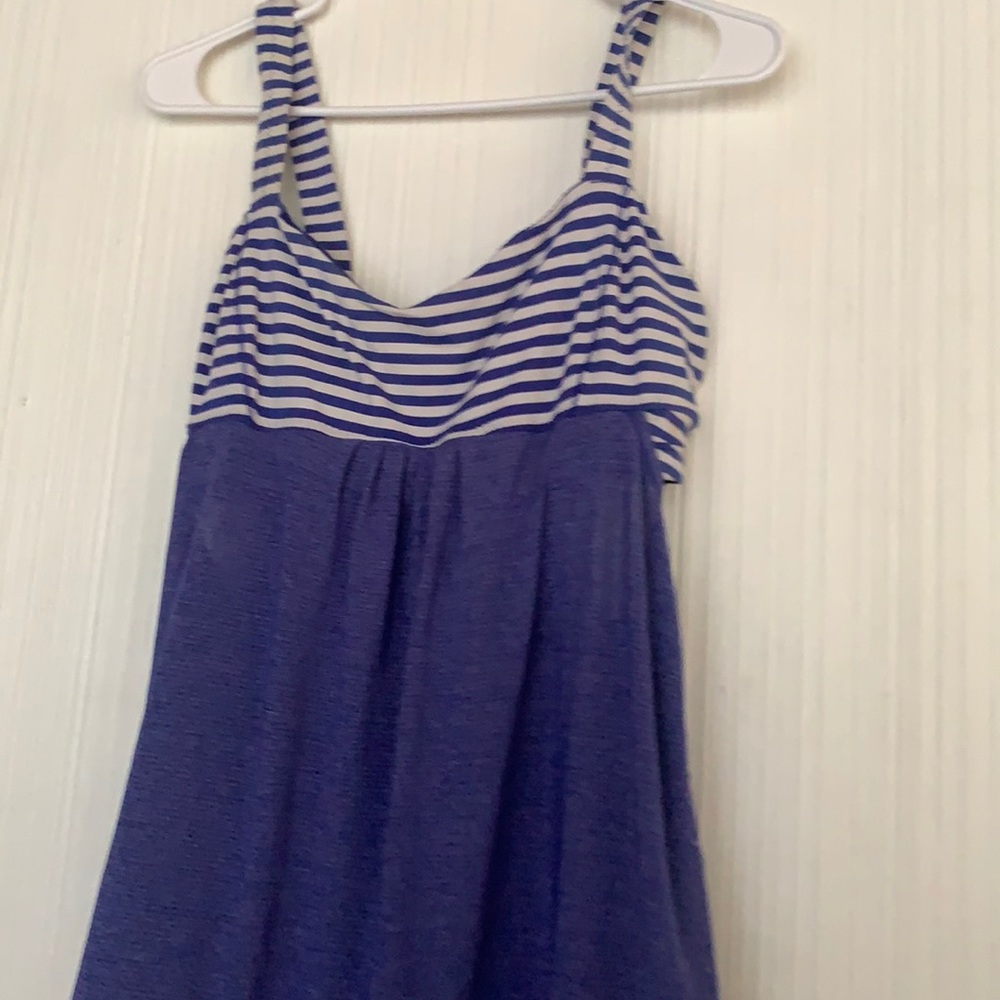 lululemon fitness shirt